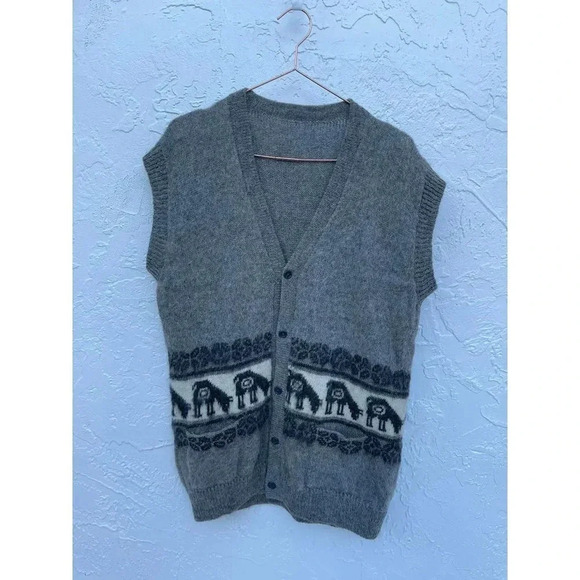 Vintage Womens Button Up Wool Vest Top Gray Sz Large - Picture 1 of 9